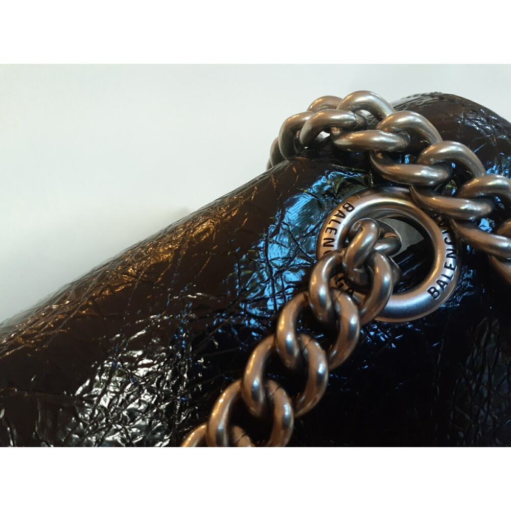 Balenciaga Leather Large Crush Shoulder Bag - Picture 4 of 16